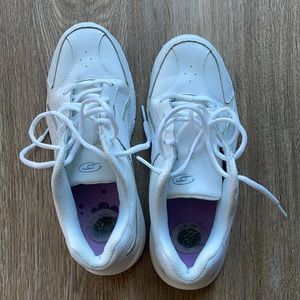 Dr. Scholl’s white womens size 7.5